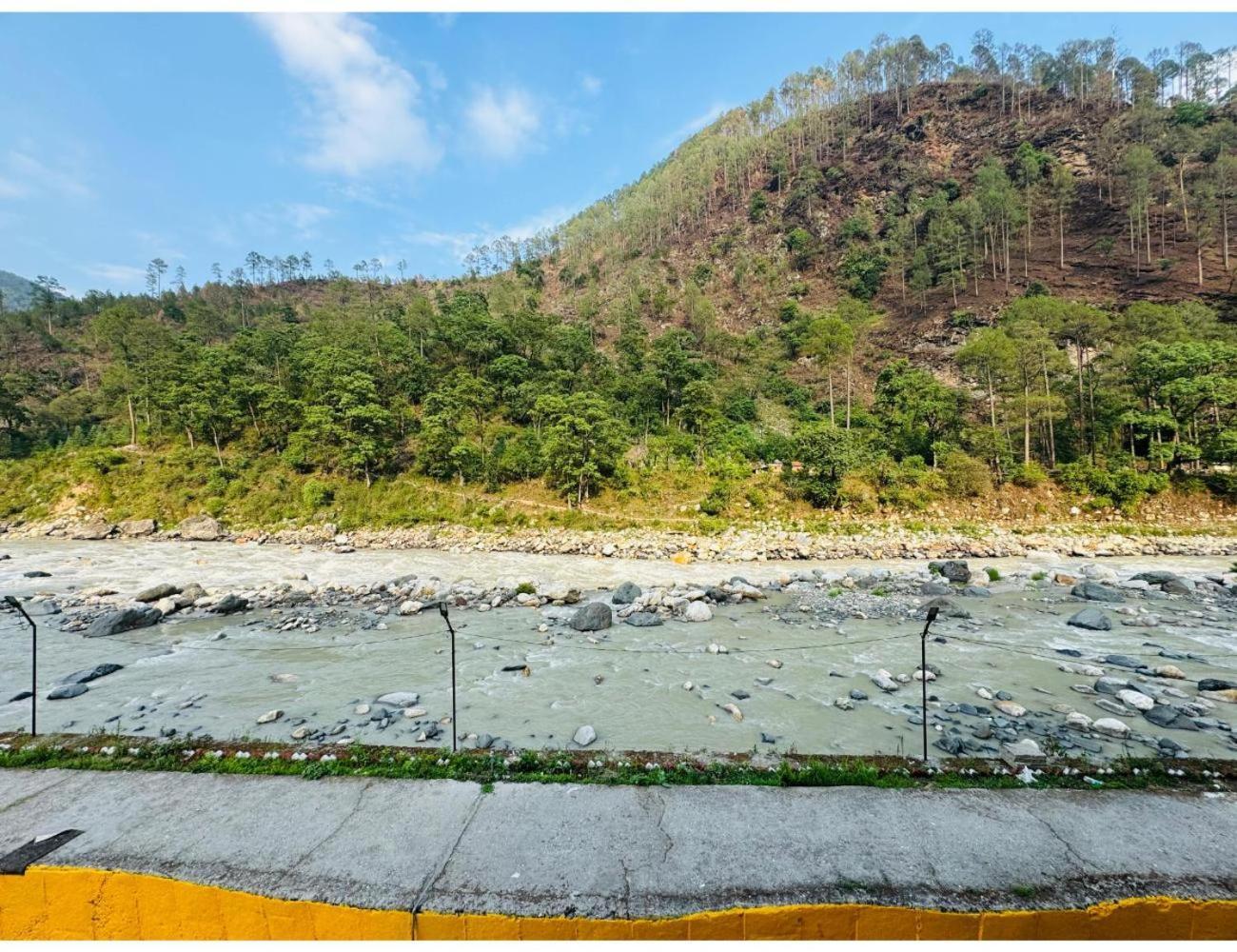 Hotel The Great Ganga, Uttarkashi Uttarkāshi Exterior foto